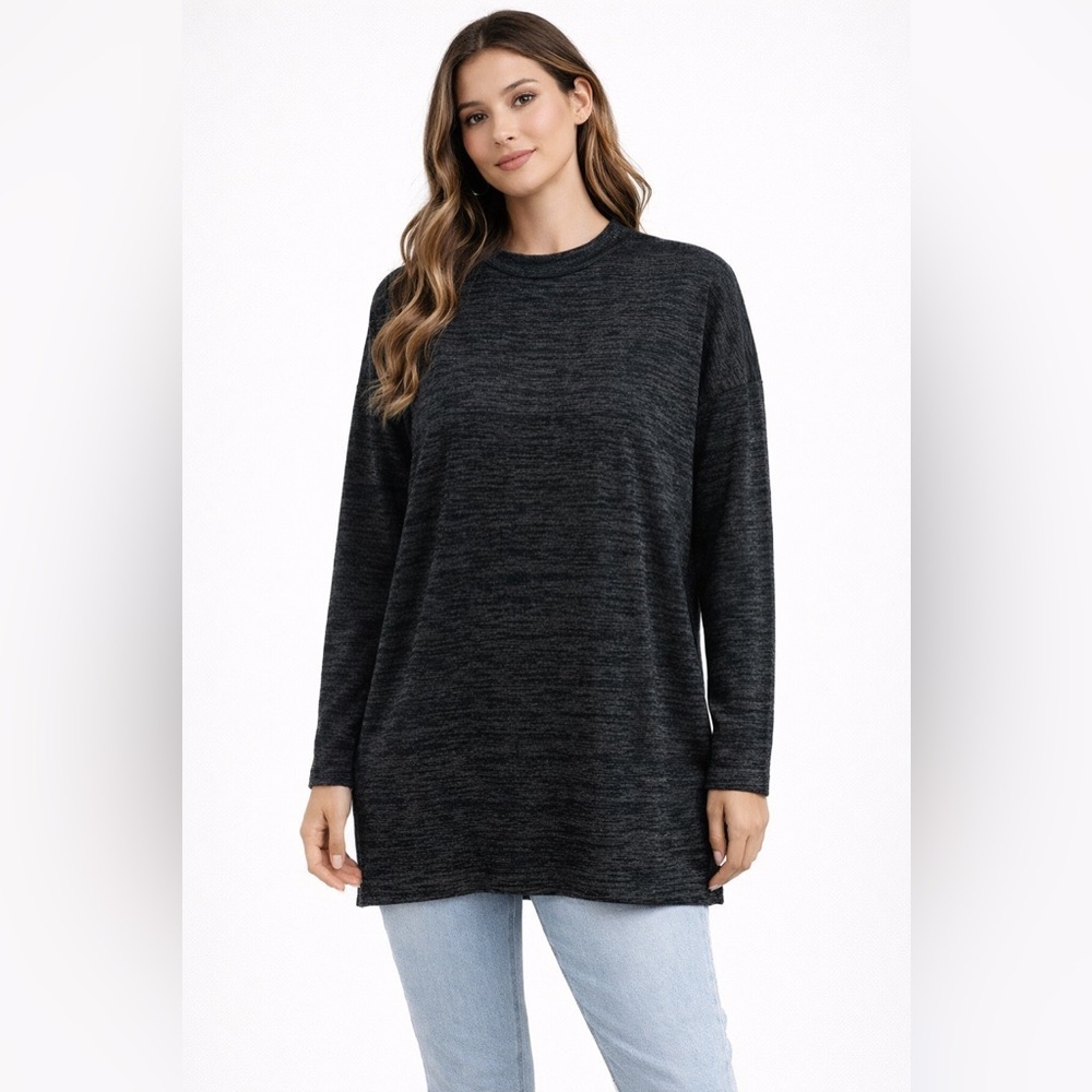 PAPILLON Charcoal Knit Top NWT